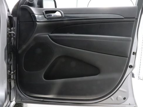 Used 2020 Jeep Grand Cherokee Altitude RWD image 34