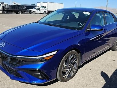 Used 2025 Hyundai Elantra Limited