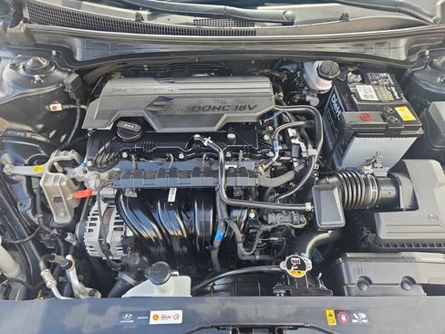 Used 2024 Hyundai Elantra SEL w/ Convenience Package FWD image 34