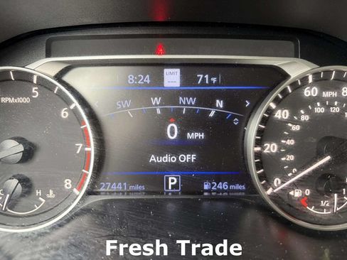 Used 2025 Nissan Altima 2.5 SL AWD/4WD image 11