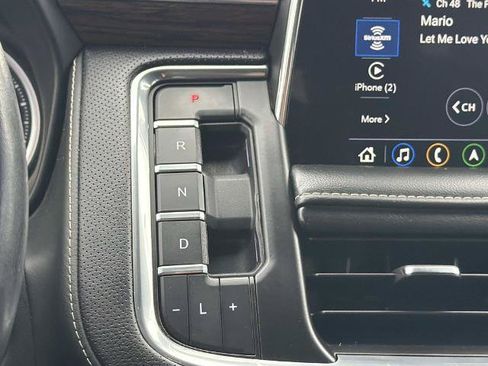 Used 2021 Chevrolet Tahoe Premier w/ Premium Package RWD image 15