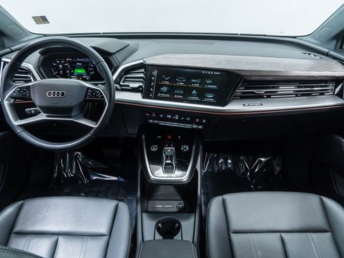 Used 2024 Audi Q4 e-tron Premium Plus w/ Premium Plus image 21