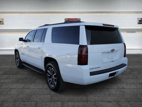 Used 2018 Chevrolet Suburban LS w/ All-Season Package image 5