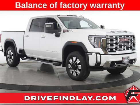 Used 2024 GMC Sierra 2500 Denali w/ Denali Reserve Package AWD/4WD image 1