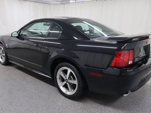 Used 2003 Ford Mustang Mach 1 RWD image 4
