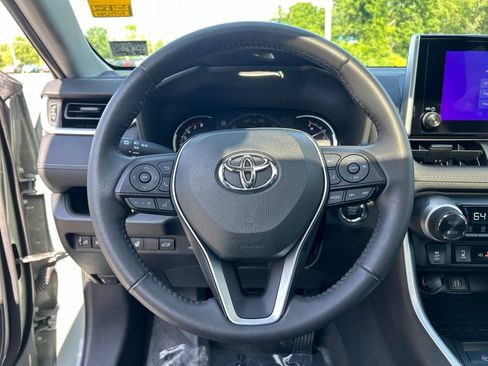 Used 2023 Toyota RAV4 XLE w/ Convenience Package AWD/4WD image 14