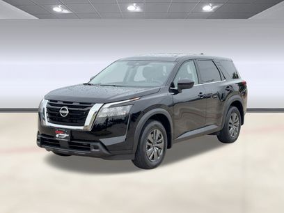 New 2025 Nissan Pathfinder S