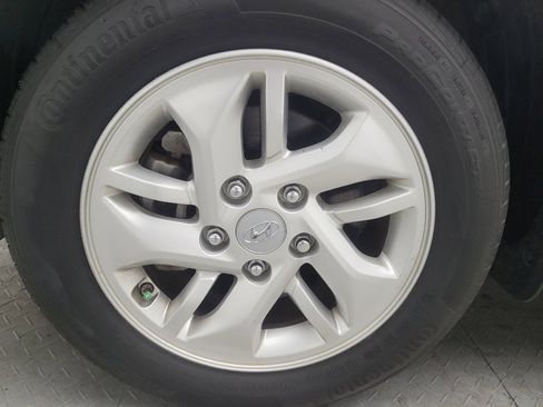 Used 2020 Hyundai Venue SEL FWD image 31