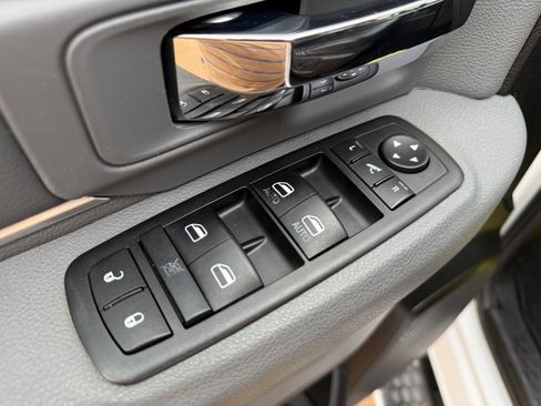 Used 2015 RAM 1500 Lone Star image 15