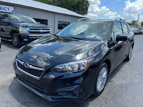 Used 2017 Subaru Impreza 2.0i Premium AWD/4WD image 2
