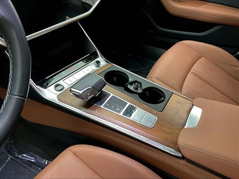 Used 2022 Audi A7 Prestige AWD/4WD image 18