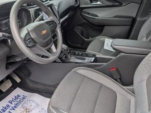 Used 2021 Chevrolet TrailBlazer LT w/ Sun and Liftgate Package AWD/4WD image 9