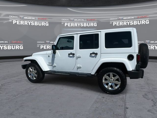 Used 2016 Jeep Wrangler Unlimited Sahara w/ Max Tow Package AWD/4WD image 5