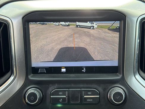 Used 2019 Chevrolet Silverado 1500 LT Trail Boss AWD/4WD image 19