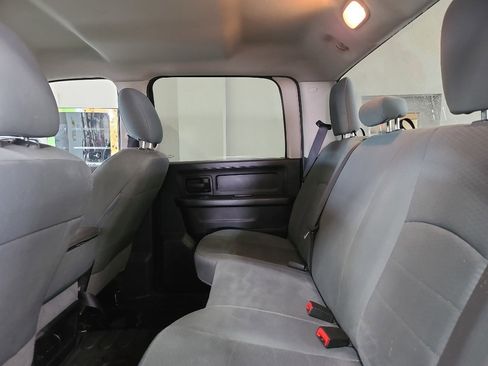 Used 2017 RAM 1500 Express image 9