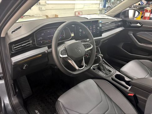 New 2026 Volkswagen Jetta SEL FWD image 7
