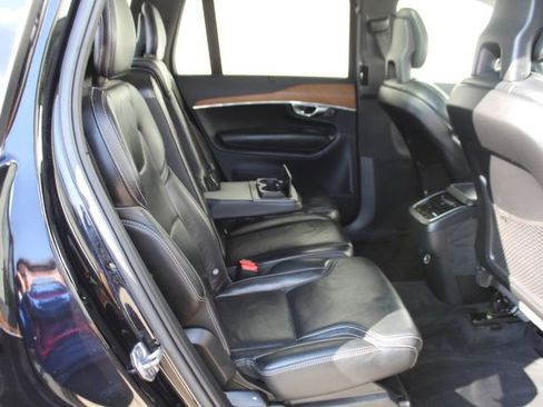 Used 2018 Volvo XC90 T6 Inscription image 40