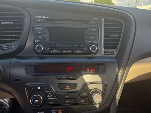 Used 2013 Kia Optima EX image 10