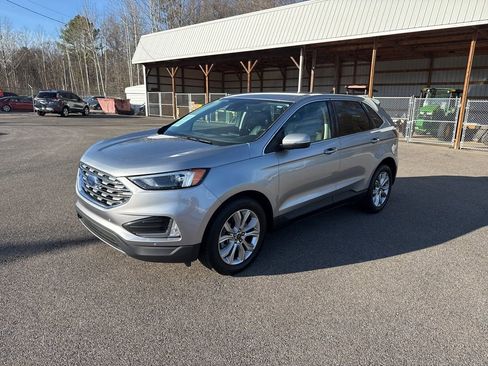 Used 2024 Ford Edge Titanium image 7