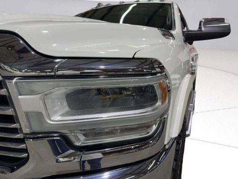 Used 2020 RAM 2500 Laramie AWD/4WD image 12