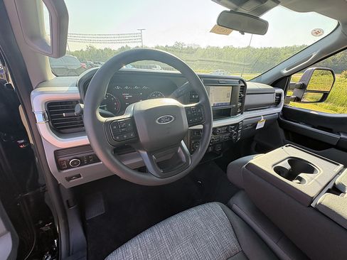 New 2026 Ford F350 XLT w/ FX4 Off-Road Package AWD/4WD image 30