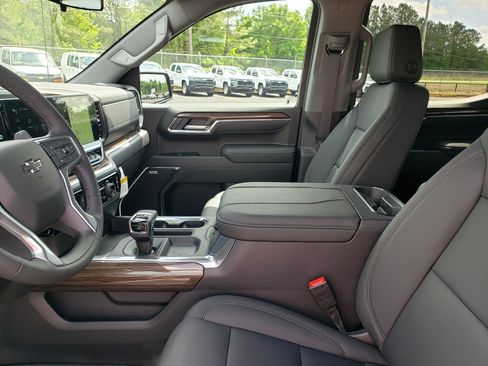 New 2026 Chevrolet Silverado 1500 LT Trail Boss AWD/4WD image 25