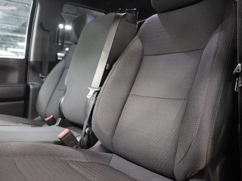 Used 2022 GMC Sierra 1500 Elevation image 12