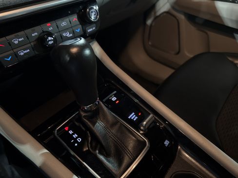 Used 2023 Jeep Compass Latitude w/ Convenience Group image 29