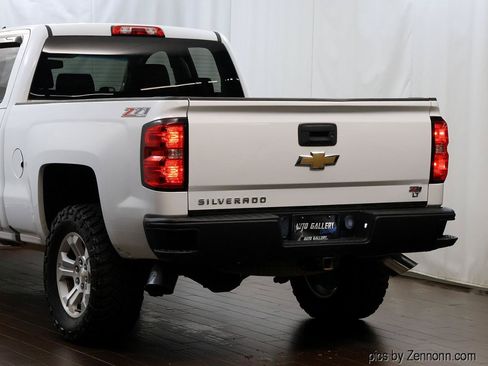 Used 2017 Chevrolet Silverado 1500 LT w/ All Star Edition AWD/4WD image 8