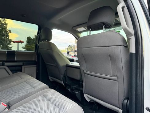 Used 2017 Ford F250 XLT w/ XLT Value Package AWD/4WD image 19