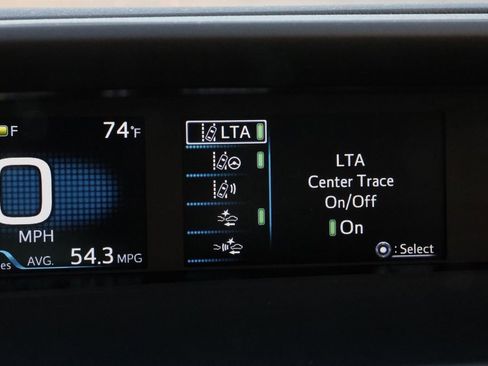 Certified 2022 Toyota Prius XLE w/ Advanced Technology Package image 34