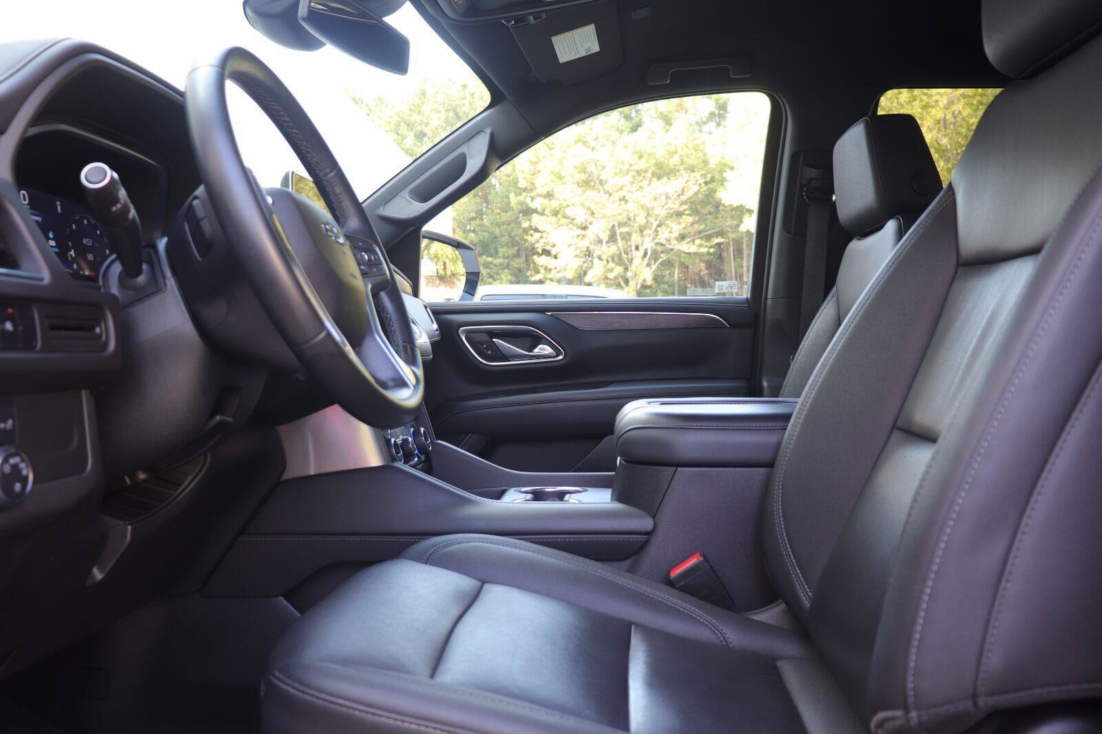 Used 2023 Chevrolet Tahoe Z71 AWD/4WD image 12