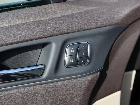 Used 2019 Lincoln MKC Reserve w/ MKC Climate Package image 23