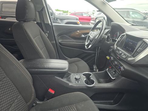 Used 2020 GMC Terrain SLE w/ Driver Convenience Package FWD image 14