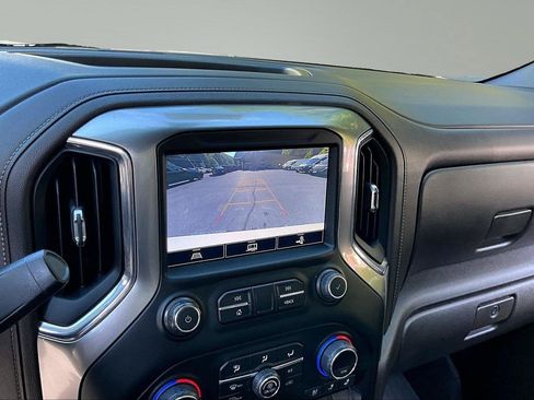 Used 2021 Chevrolet Silverado 1500 LTZ AWD/4WD image 22