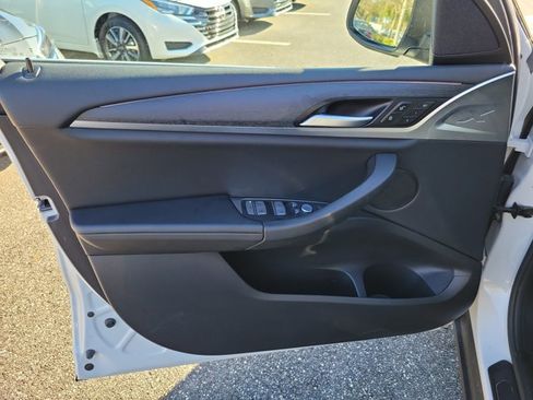 Used 2024 BMW X3 sDrive30i image 16