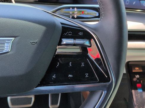 Used 2026 Cadillac Vistiq Sport w/ LPO, Floor Liner Package image 20