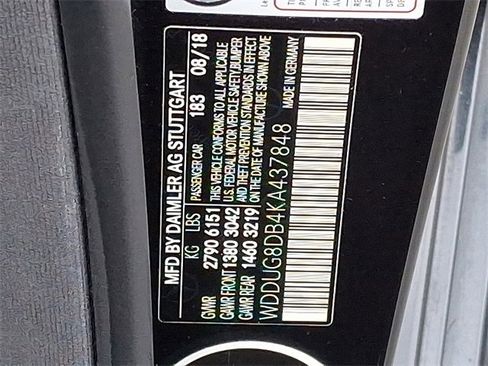 Used 2019 Mercedes-Benz S 560 Sedan image 24