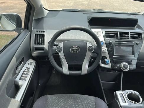 Used 2012 Toyota Prius V Two FWD image 26