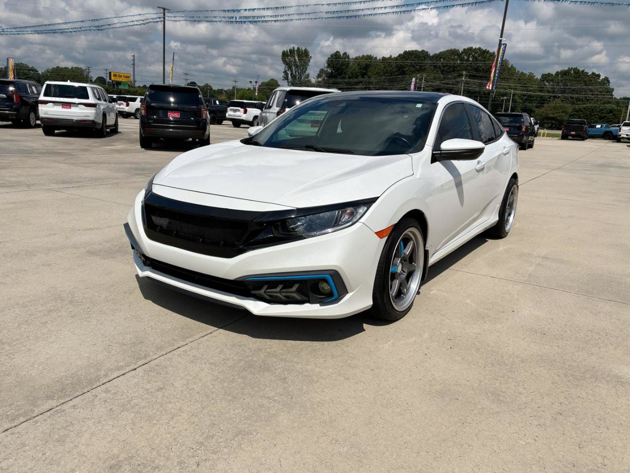 Used 2019 Honda Civic Sport image 2