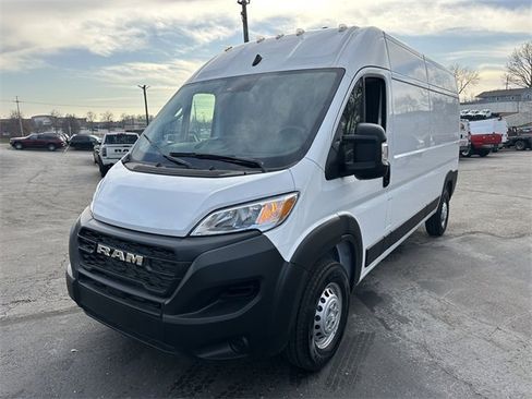 Used 2025 RAM ProMaster 2500 image 2