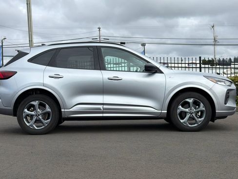 Certified 2023 Ford Escape ST-Line w/ Tech Pack #1 AWD/4WD image 2