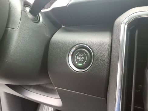 New 2026 GMC Acadia Elevation FWD image 13