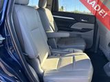 Used 2014 Toyota Highlander XLE image 6