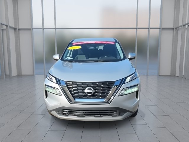 Certified 2022 Nissan Rogue SV AWD/4WD image 3