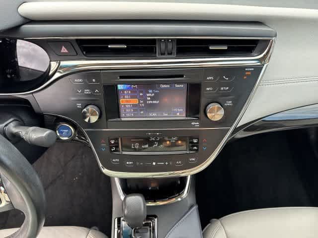 Used 2013 Toyota Avalon XLE Touring FWD image 24
