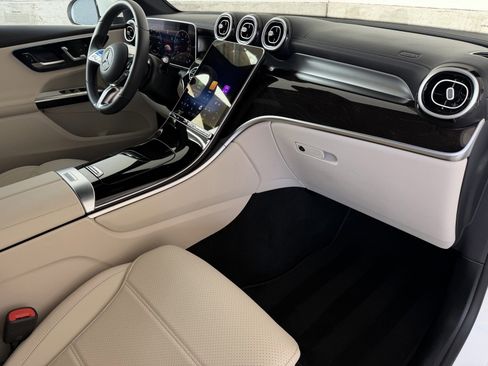 Certified 2025 Mercedes-Benz GLC 300 4MATIC image 16