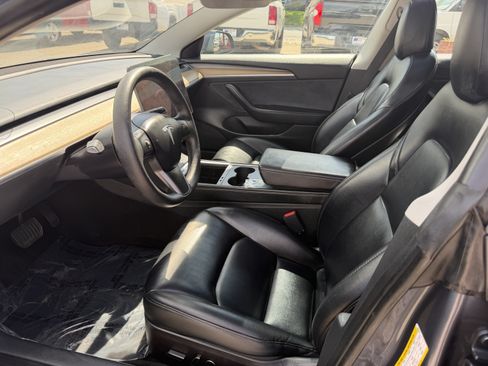 Used 2023 Tesla Model 3 Standard Range RWD image 10