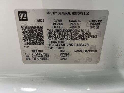 Used 2024 Chevrolet Silverado 2500 Custom w/ Custom Value Package image 38