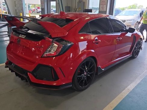 Used 2019 Honda Civic Type R image 4